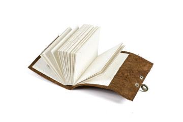 notes s kozenym obalem8 notes s kozenym obalem8