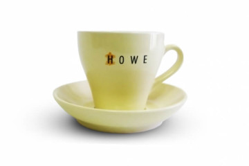 Tampónová potlač logo Howe na šálku