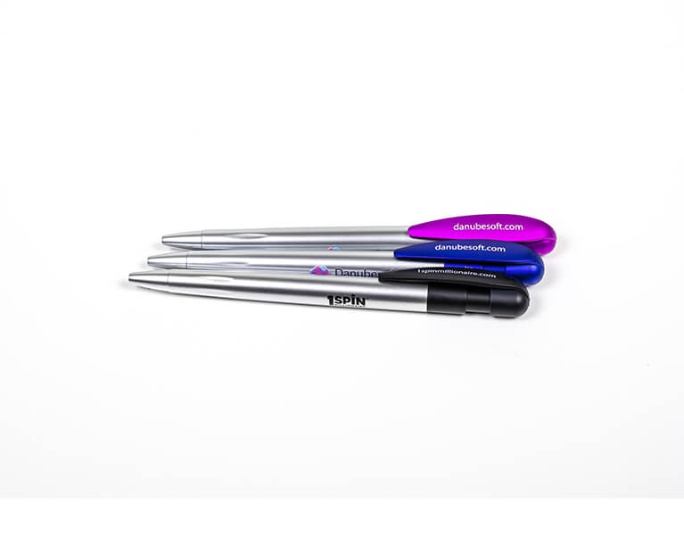 UV tisk logo Danubesoft na pero