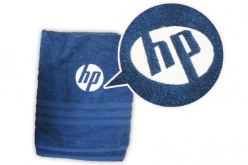 Výšivka logo HP na ručník Vysivka logo HP na rucnik