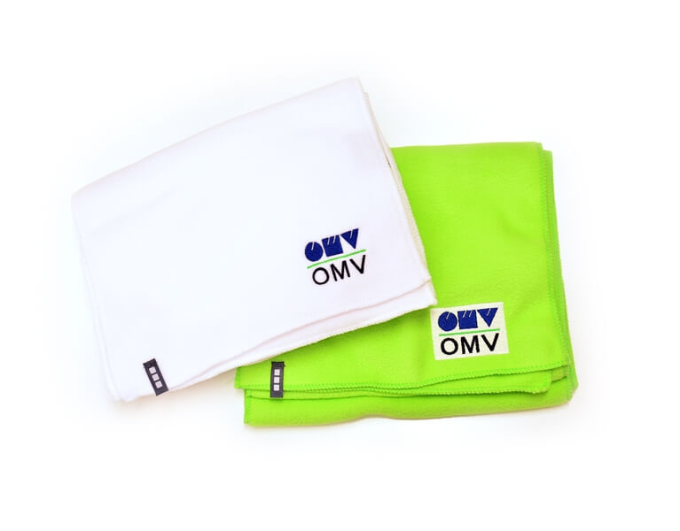 Vysivka logo OMW na sal