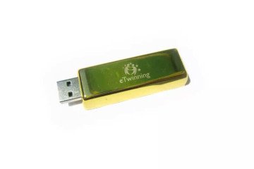 USB klíč s potiskem - gravír