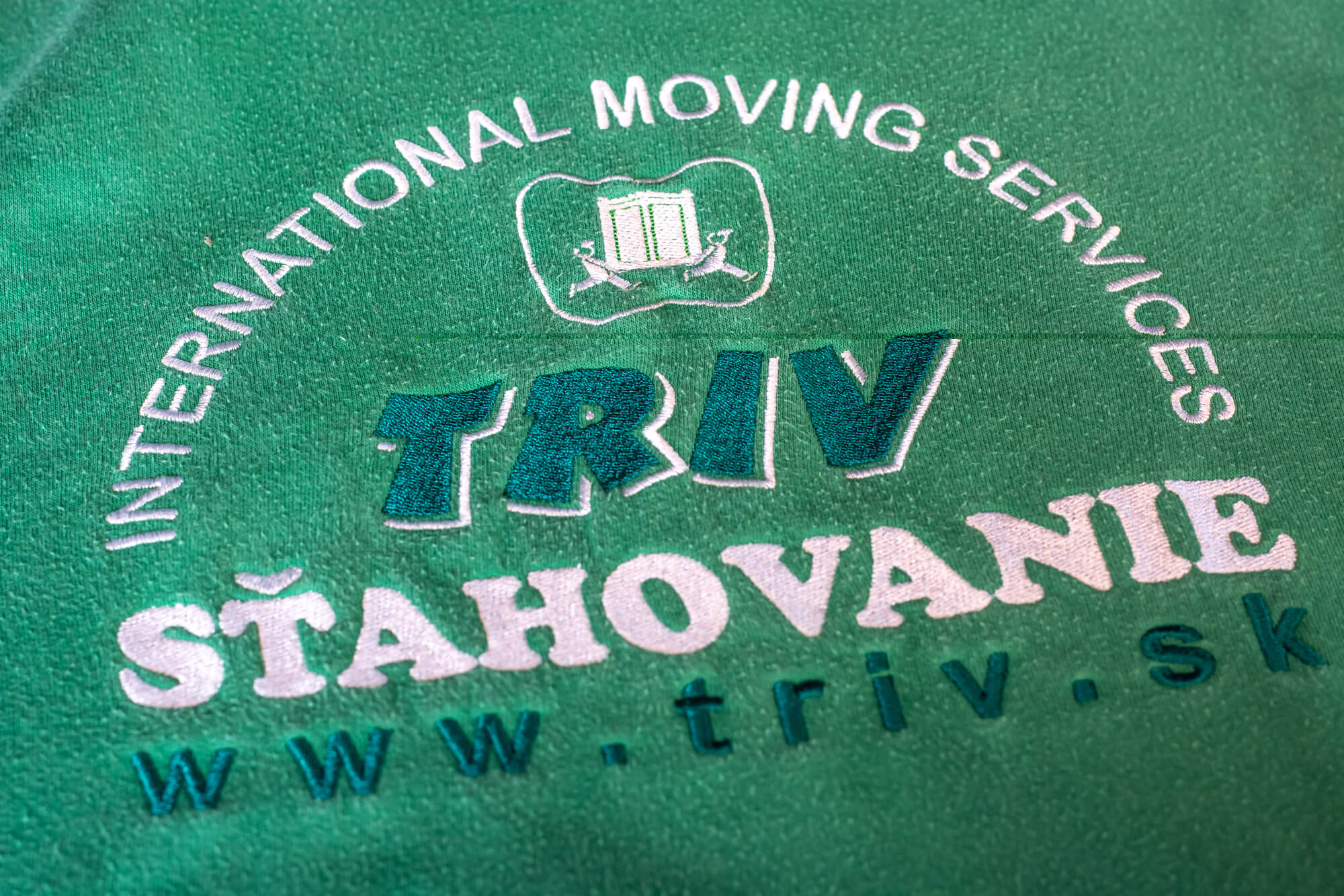 Ukážka potlače na mikine - výšivka;Ukázka potisku na mikině - výšivka