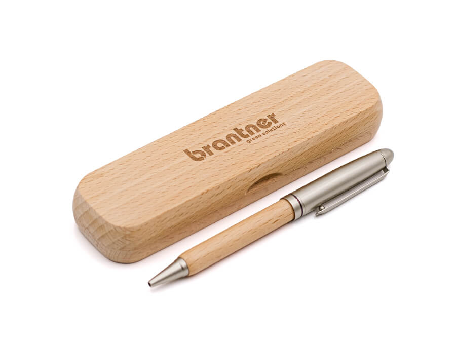 Dřevěná krabička s perem