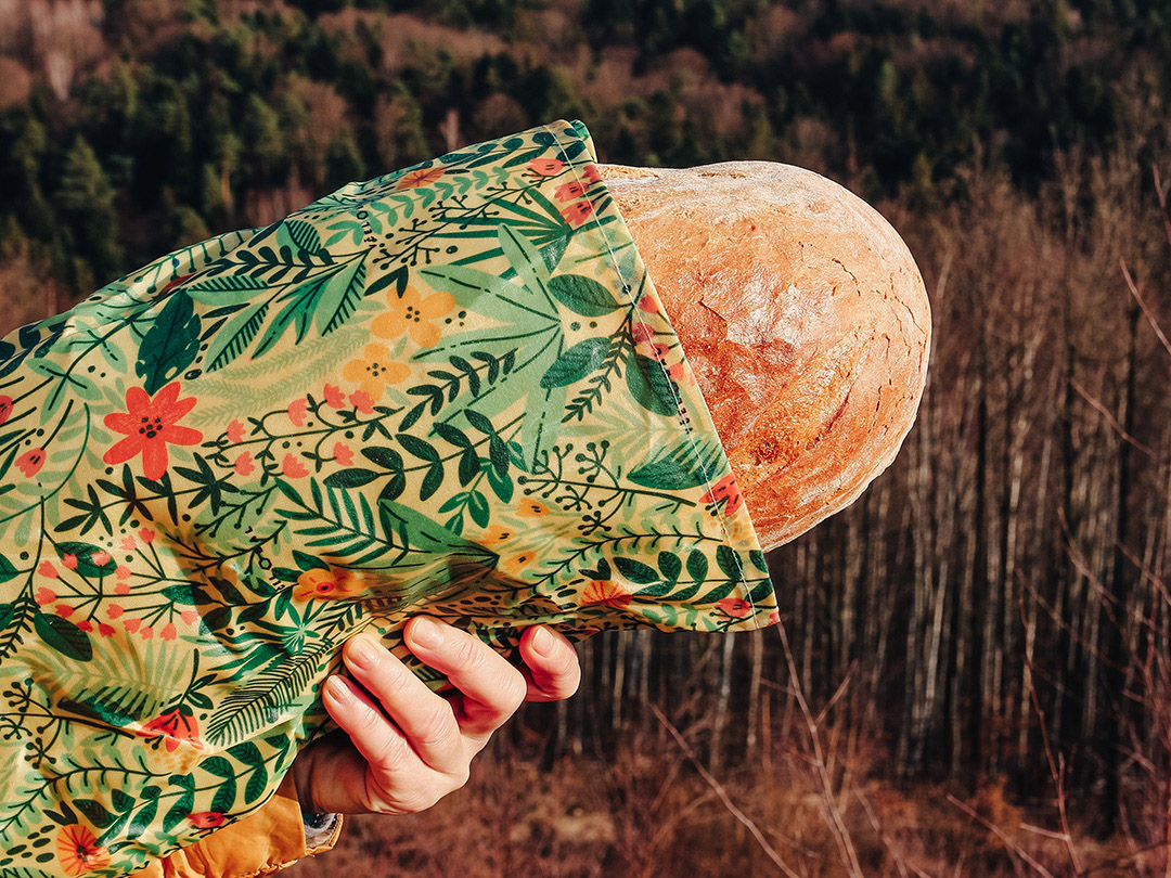 Obal z vosku na chleba