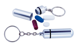 Alumpill box na pilulky s přívěškem na klíče - Reklamnepredmety