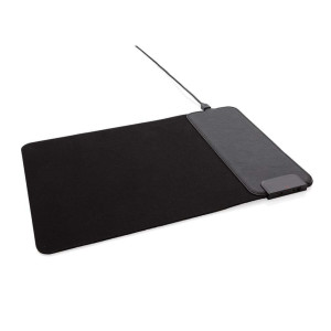 Podložka pod myš s bezdrátovým nabíjením 15W a USB porty