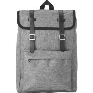 Polyesterový batoh s přední kapsou na zip - Reklamnepredmety