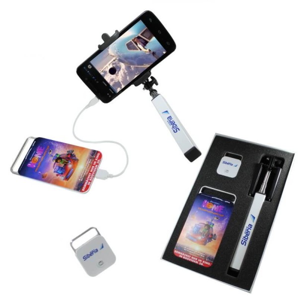 SET -  Power bank, Bluetooth spoušť pro mobilní telefony + selfie tyčka