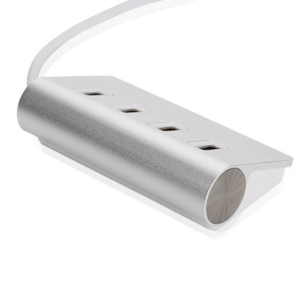 Vysokorychlostní datový HUB rovnou se 4 USB porty