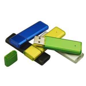Elegantní kovový USB flash disk FLAT - Reklamnepredmety