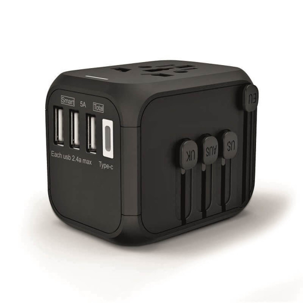 Univerzální cestovní adaptér se 3 USB a Type-C výstupem