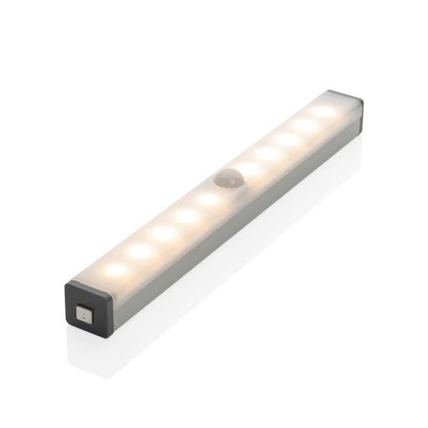 Střední LED světlo s pohybovým senzorem a USB nabíjením