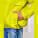 Unisexová bunda přes hlavu Speeder - stju834-limeflash_studio_lifestyle_detail_front - variant Eg STJU834C0821L