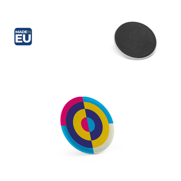 Button P'IN 2. Button P'IN 2. Magnetický odznak