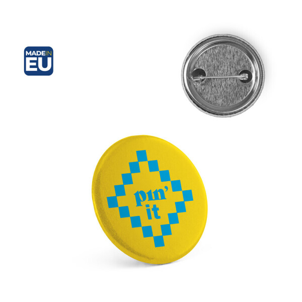 Button P'IN 3. Button P'IN 3. Odznak na špendlík