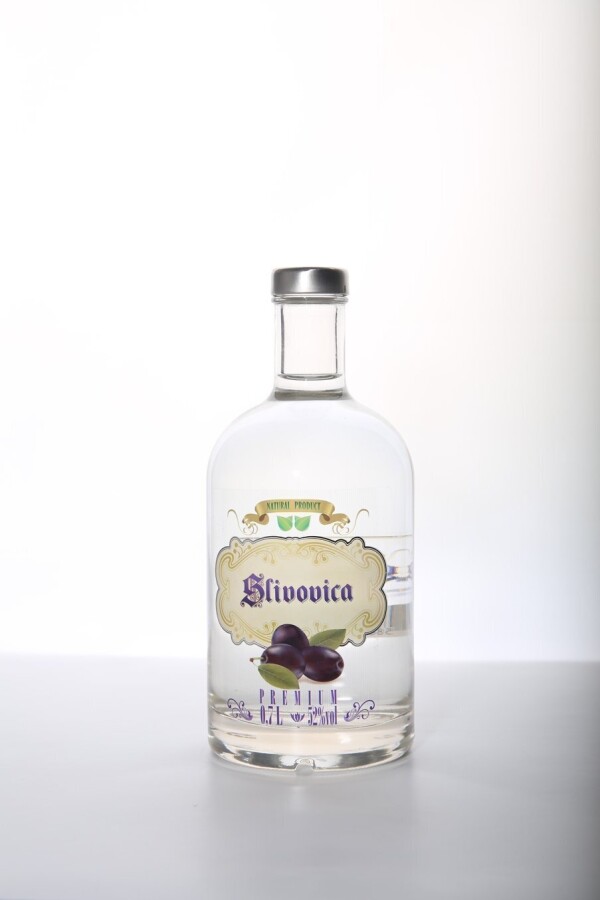 Natural product Slivovice PRÉMIUM 52%, 700 ml