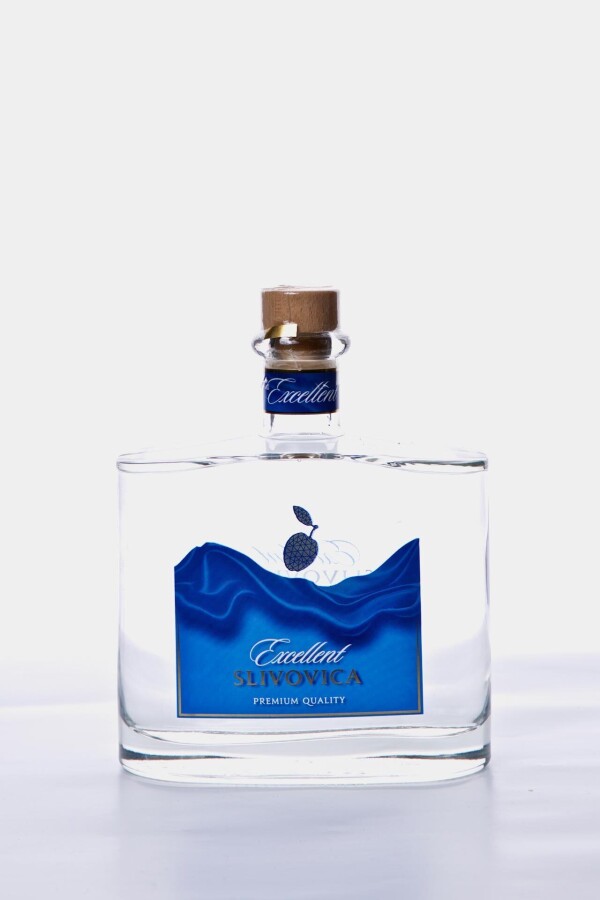 Excellent Slivovice 52,5%, 500 ml